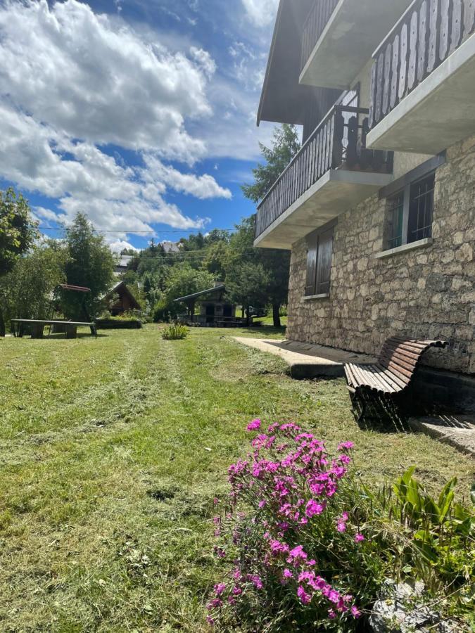 Special Randonneurs, Tranquillite Assuree Apartment Jarrier Exterior photo